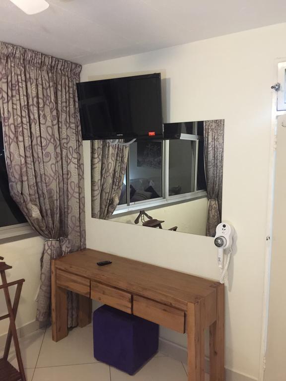 South Coast Beachfront Holiday Apartments Amanzimtoti Eksteriør billede