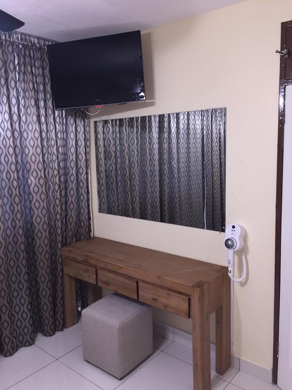 South Coast Beachfront Holiday Apartments Amanzimtoti Eksteriør billede