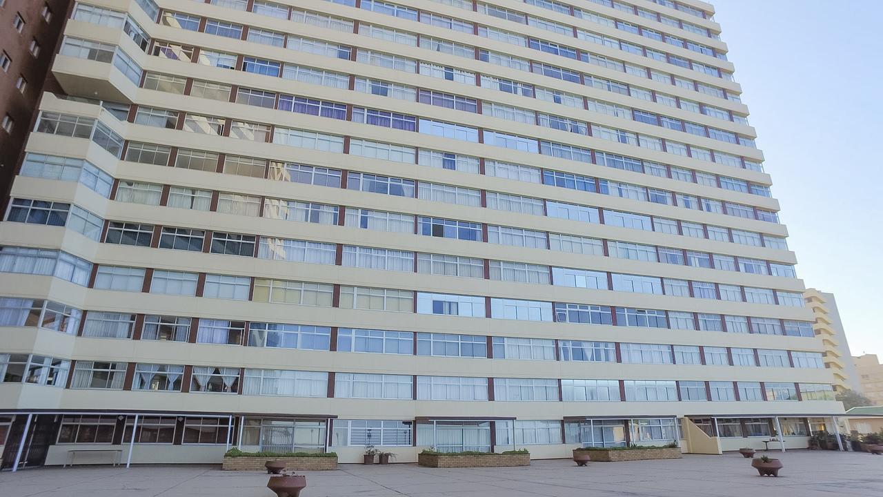 South Coast Beachfront Holiday Apartments Amanzimtoti Eksteriør billede