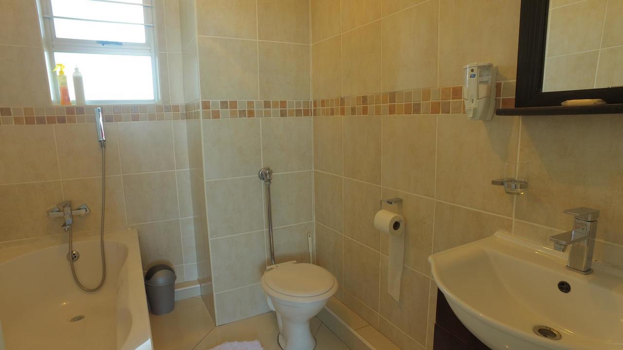 South Coast Beachfront Holiday Apartments Amanzimtoti Eksteriør billede